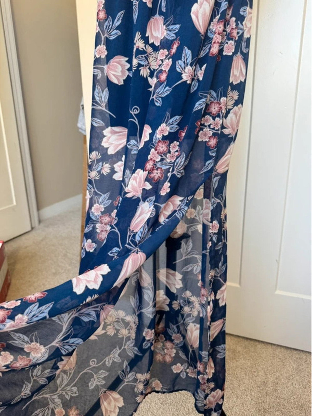 Miami Dress - Picture 2 of 4